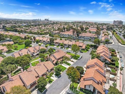 20932 Coastview Lane, Huntington Beach, CA