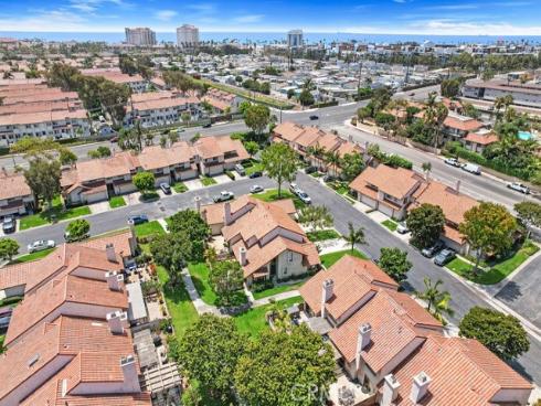 20932 Coastview Lane, Huntington Beach, CA