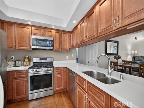 5032 Dorado 202 Drive, Huntington Beach, CA