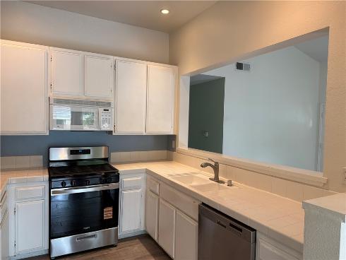 7532 Seaspring 201 , Huntington Beach, CA