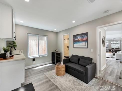 1209 Alabama Street, Huntington Beach, CA