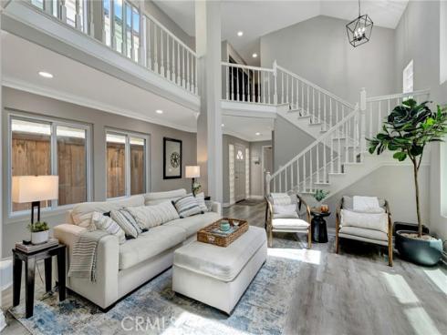 1209 Alabama Street, Huntington Beach, CA