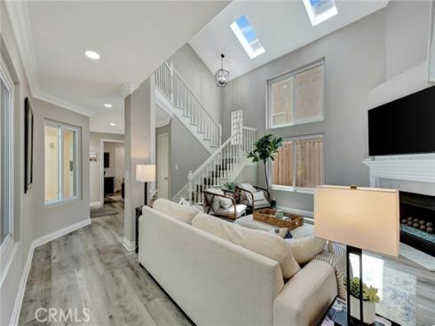 1209 Alabama Street, Huntington Beach, CA