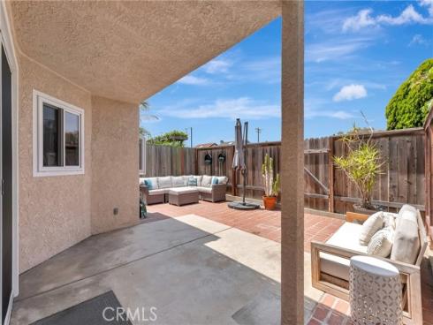 1209 Alabama Street, Huntington Beach, CA