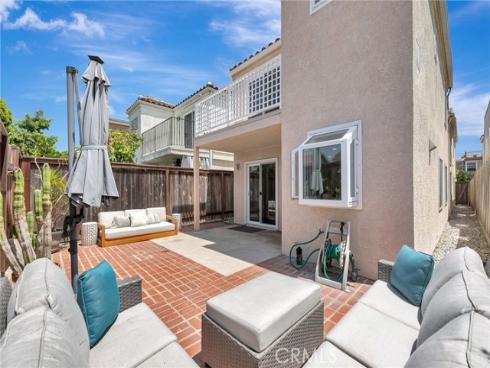 1209 Alabama Street, Huntington Beach, CA
