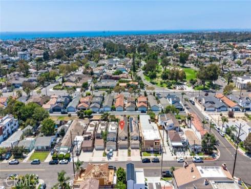 1209 Alabama Street, Huntington Beach, CA
