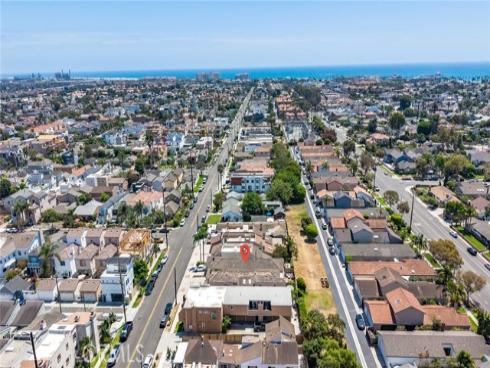 1209 Alabama Street, Huntington Beach, CA