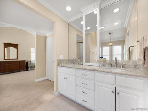 40  Brena  , Irvine, CA
