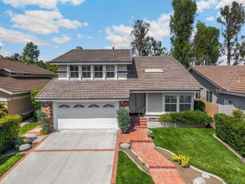40  Brena  , Irvine, CA