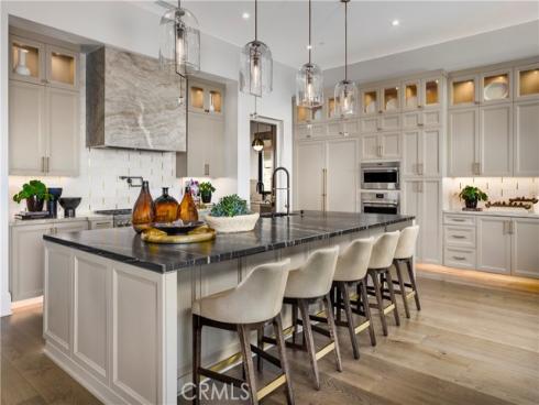553  Peninsula  , Irvine, CA