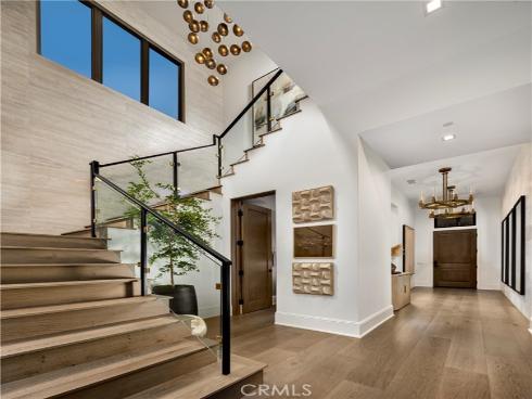 553  Peninsula  , Irvine, CA
