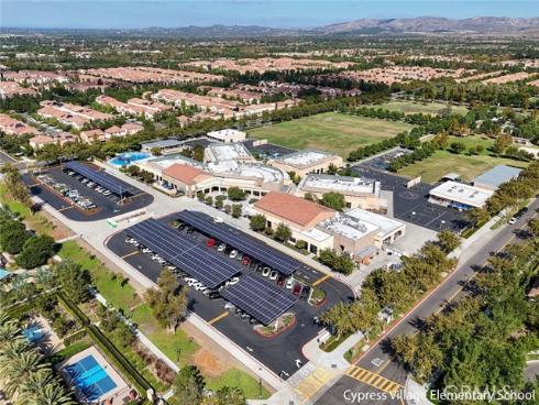 81 Island Coral , Irvine, CA