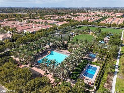 81 Island Coral , Irvine, CA
