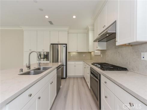 81 Island Coral , Irvine, CA