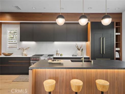 51 Fenway , Irvine, CA