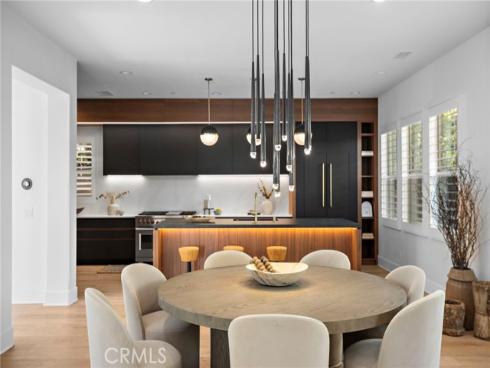 51 Fenway , Irvine, CA