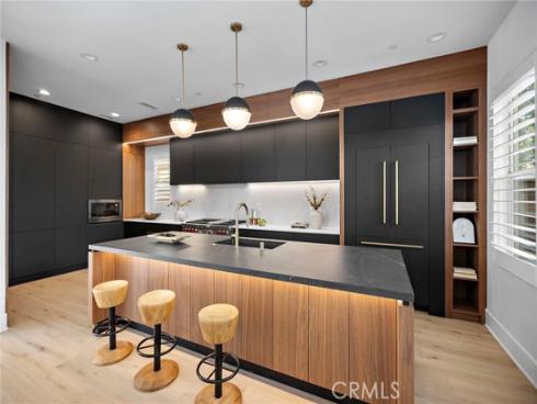 51 Fenway , Irvine, CA