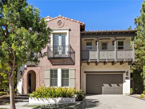 51 Fenway , Irvine, CA