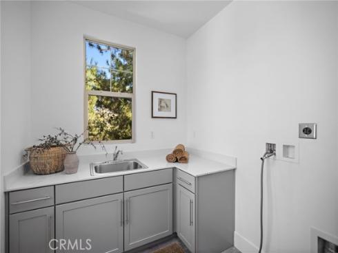 51 Fenway , Irvine, CA