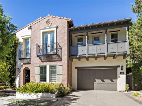 51 Fenway , Irvine, CA