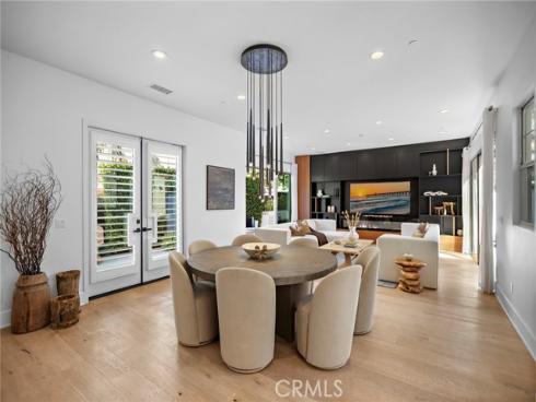 51 Fenway , Irvine, CA