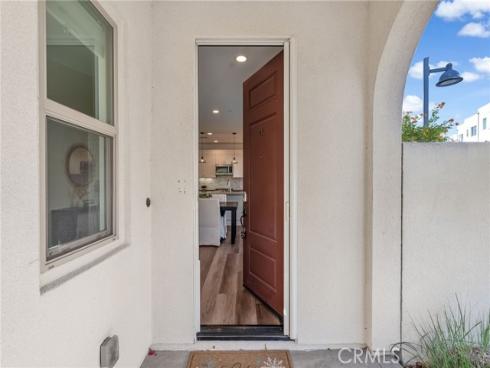 177 Frame , Irvine, CA