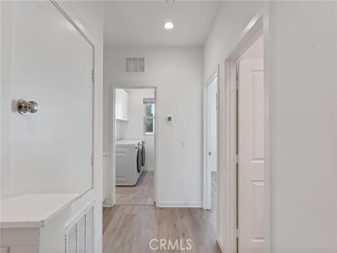 177 Frame , Irvine, CA