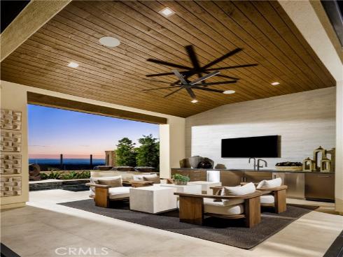 545 Peninsula , Irvine, CA