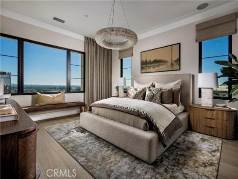 552 Peninsula , Irvine, CA
