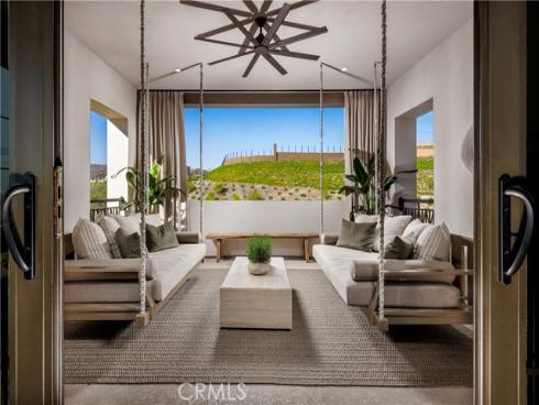 552 Peninsula , Irvine, CA