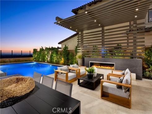 560 Peninsula , Irvine, CA