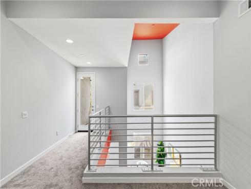 543 Rockefeller , Irvine, CA