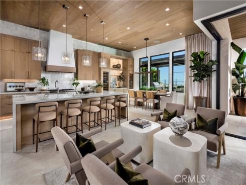 564 Peninsula , Irvine, CA