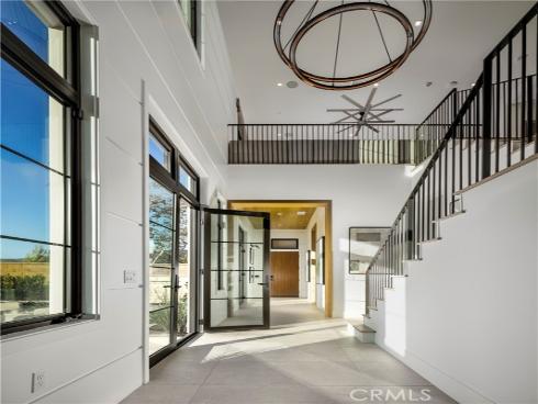 564 Peninsula , Irvine, CA