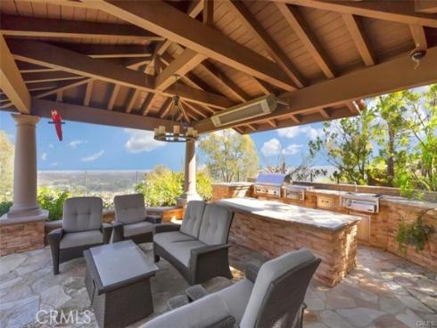 21  Ridgeview  , Irvine, CA