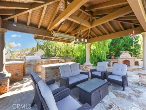 21  Ridgeview  , Irvine, CA