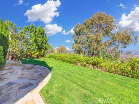 21  Ridgeview  , Irvine, CA