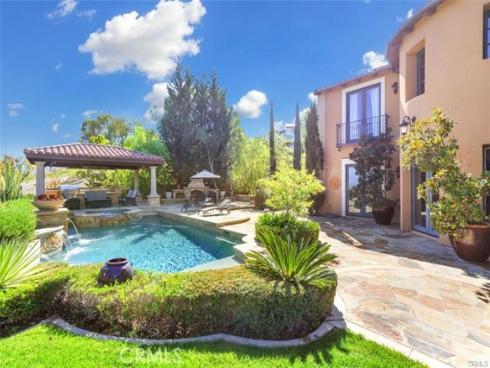 21  Ridgeview  , Irvine, CA