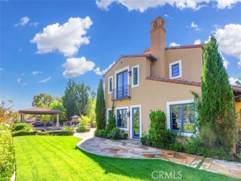 21  Ridgeview  , Irvine, CA
