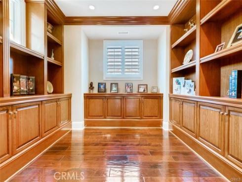 21  Ridgeview  , Irvine, CA