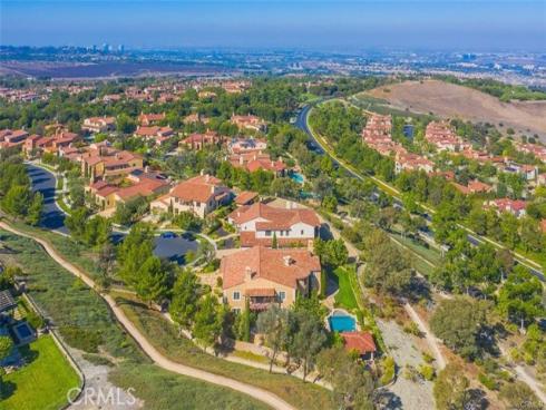 21  Ridgeview  , Irvine, CA