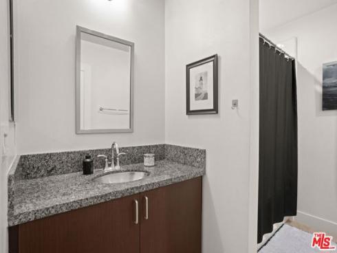 25 Delancy , Irvine, CA