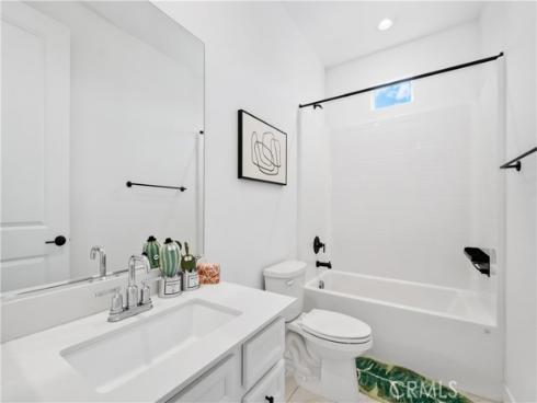 154 Keeper , Irvine, CA