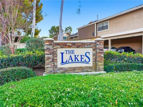 85  Lakepines  , Irvine, CA