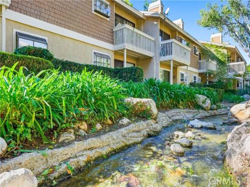 85  Lakepines  , Irvine, CA