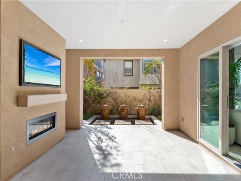 94 Swift , Irvine, CA