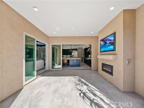 94 Swift , Irvine, CA