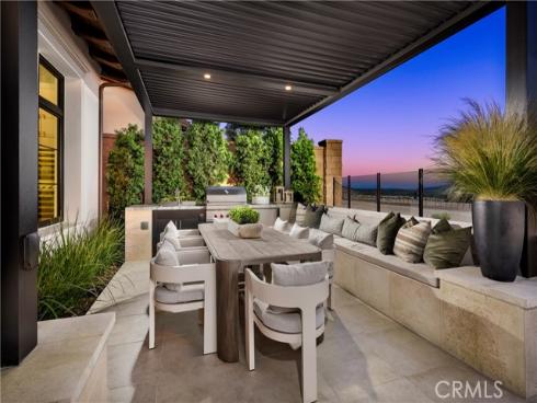 536 Peninsula , Irvine, CA