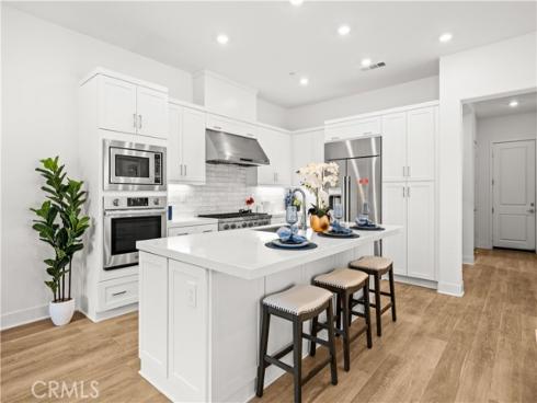 426  Treble  , Irvine, CA