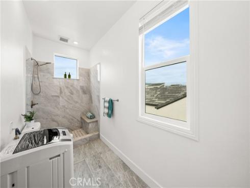 426  Treble  , Irvine, CA